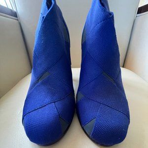 United Nude Blue/Black Crossover heels 8.5
